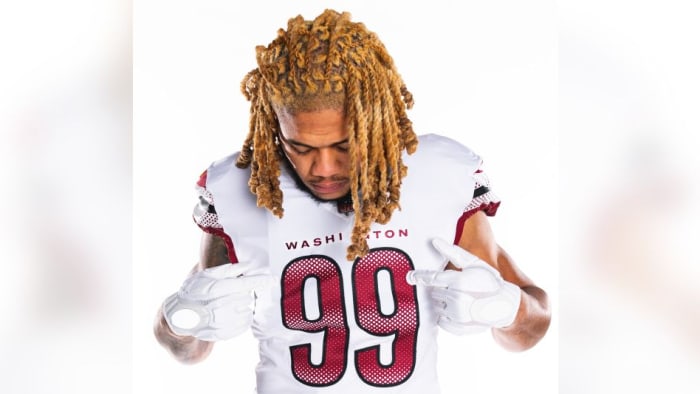 Chase-Young-Commanders-uniforms-WFTcredit